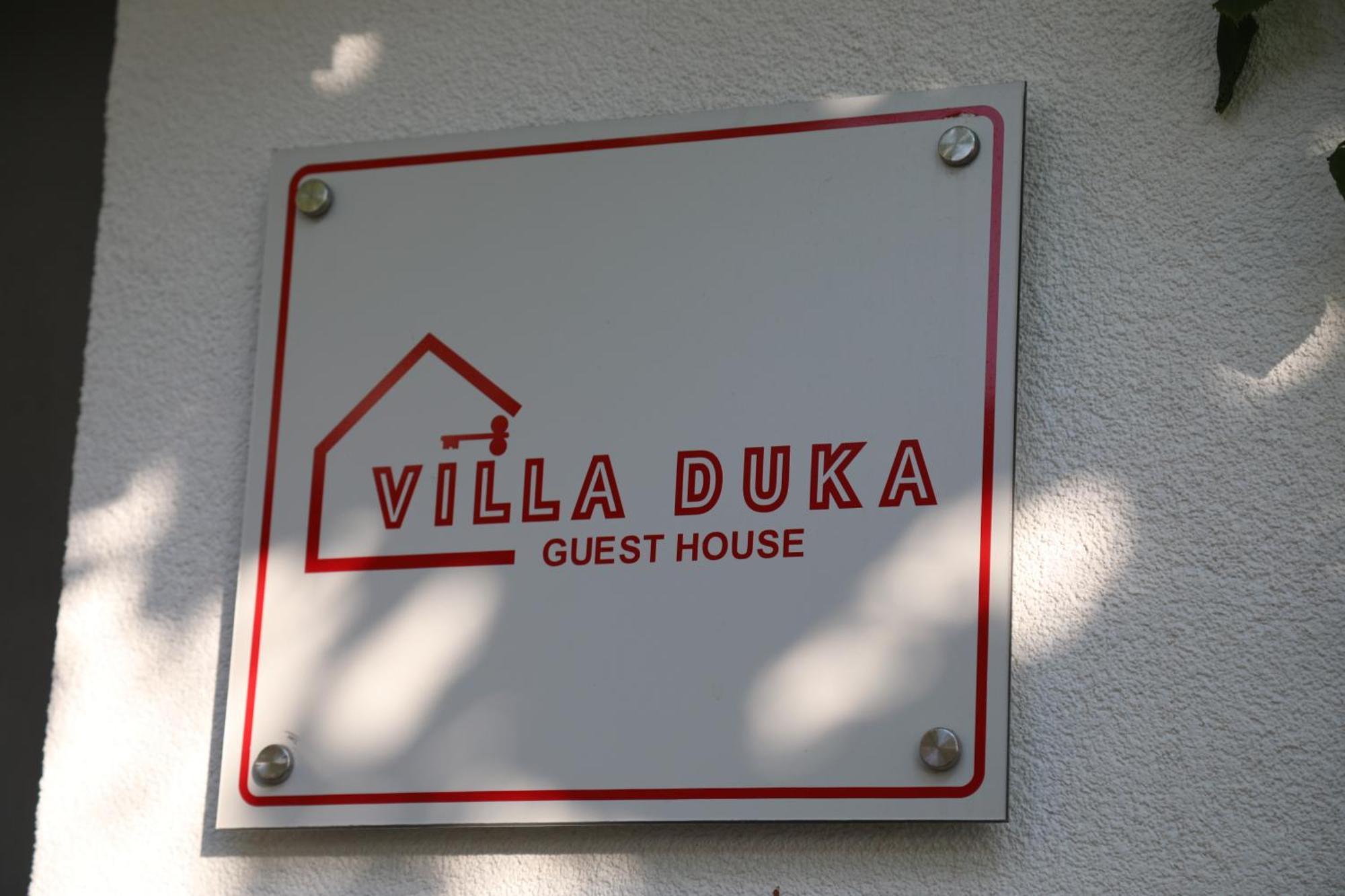 Villa Duka Kruje Luaran gambar